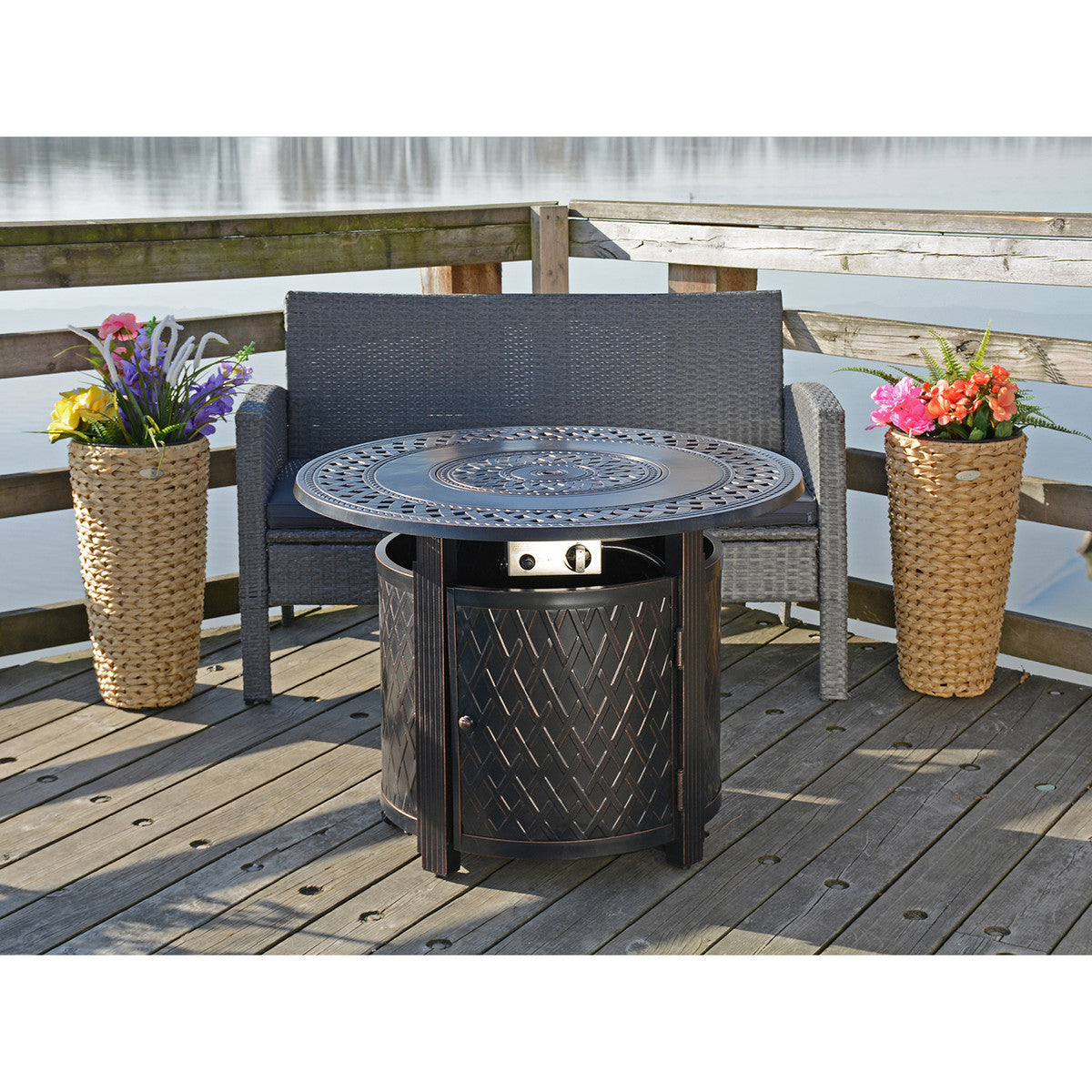 Paramount 33" Ben Aluminum Fire Table, Round