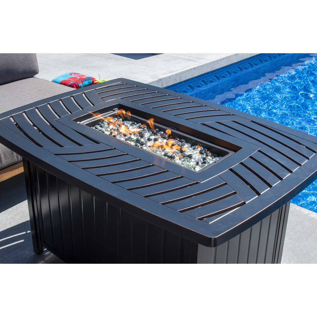 Paramount 32" Dylan Aluminum Fire Table, Rectangle