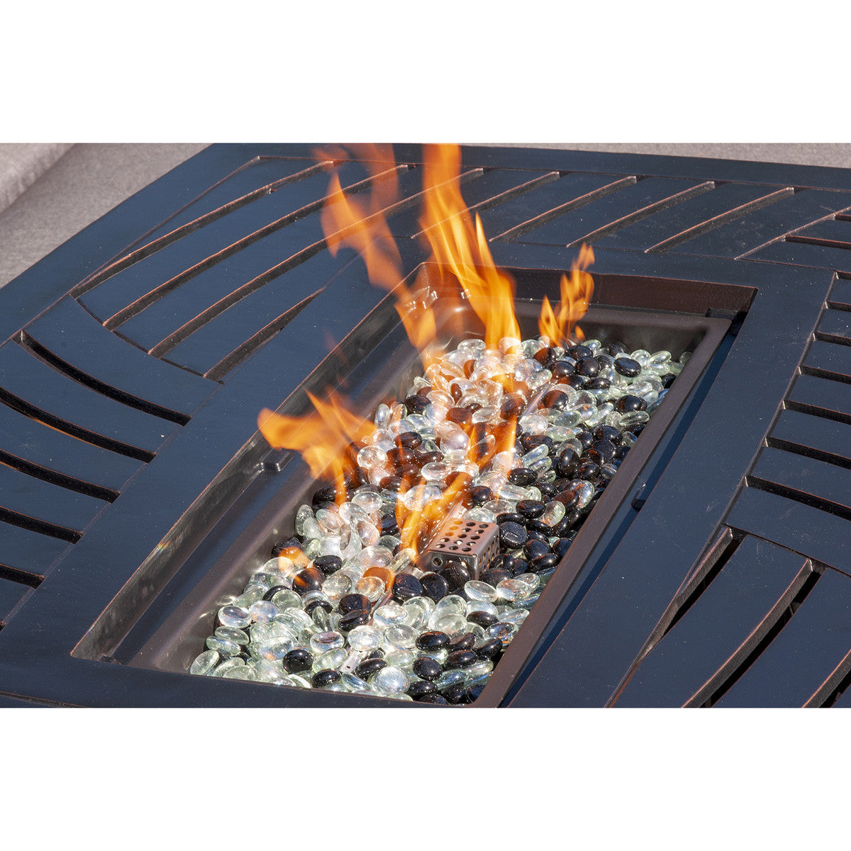 Paramount 32" Dylan Aluminum Fire Table, Rectangle