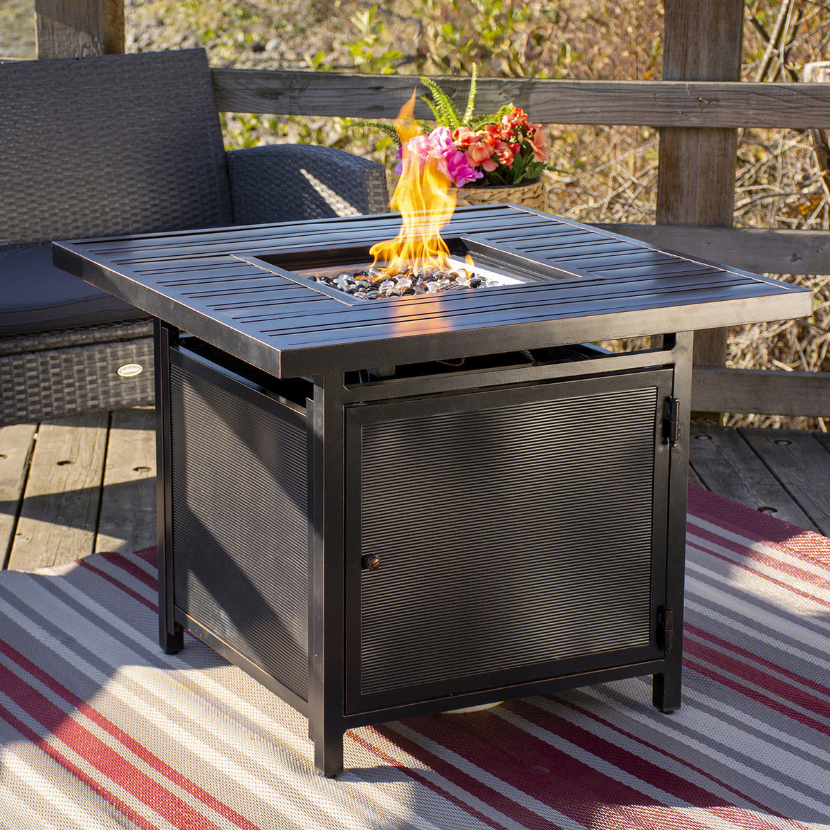 Paramount 32" Noah Aluminum Fire Table, Square