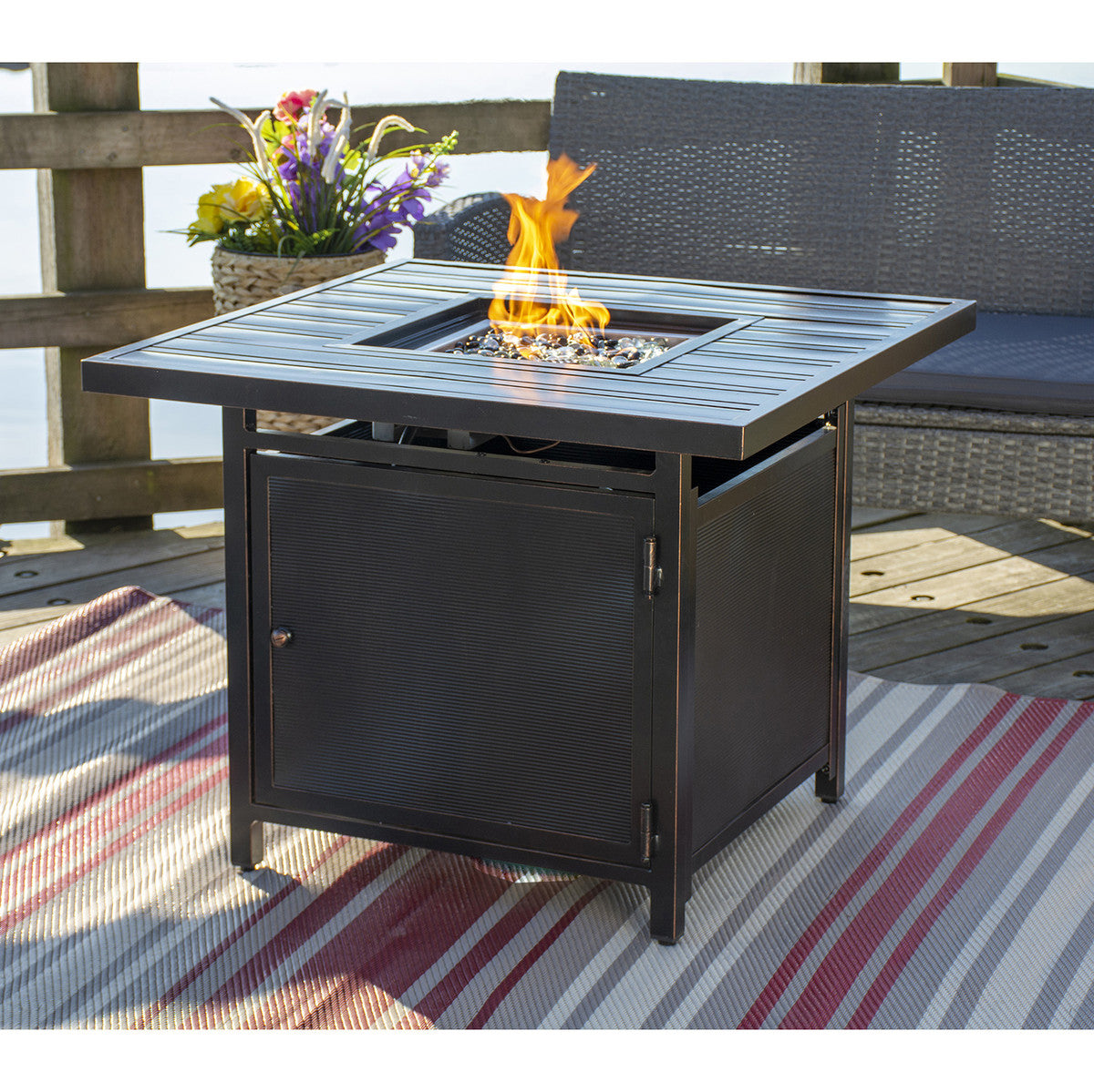 Paramount 32" Noah Aluminum Fire Table, Square